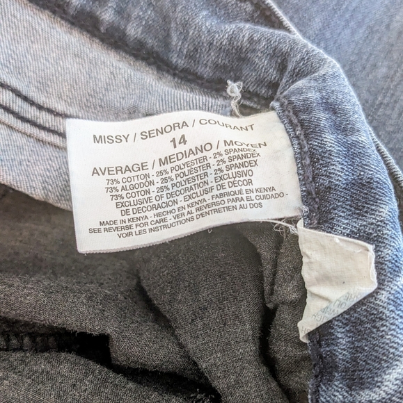 Gloria Vanderbilt Amanda Straight Leg Blue Demin Jeans Size 14 Missy - Picture 4 of 12